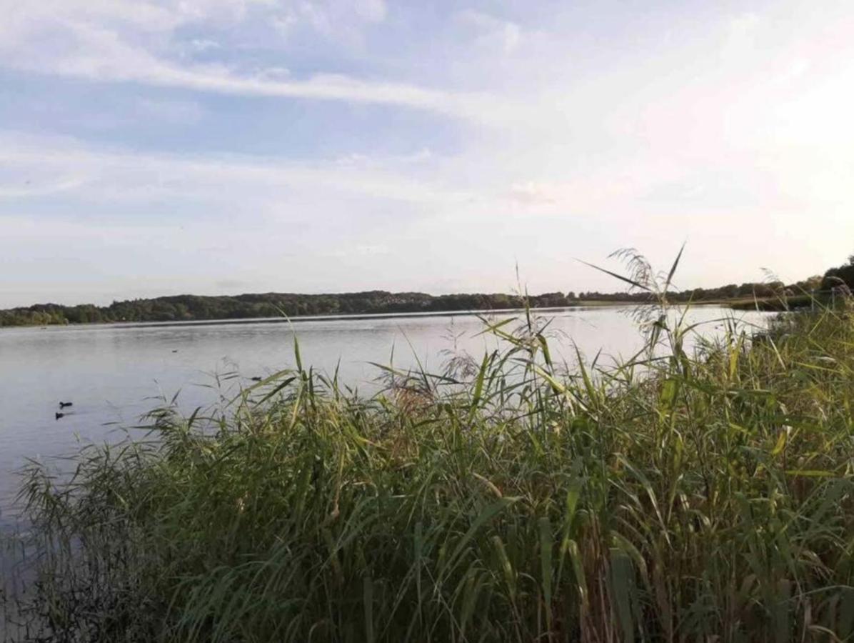 Lakefront Studio - Teil Der Holidayescapes Kollektion ชาร์บอยท์ซ ภายนอก รูปภาพ